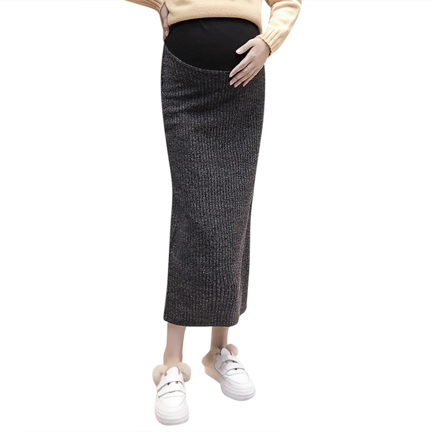 The new maternity dress half-length skirt spring and autumn new mid-length knit back slit skirt bag hip fashion all-match