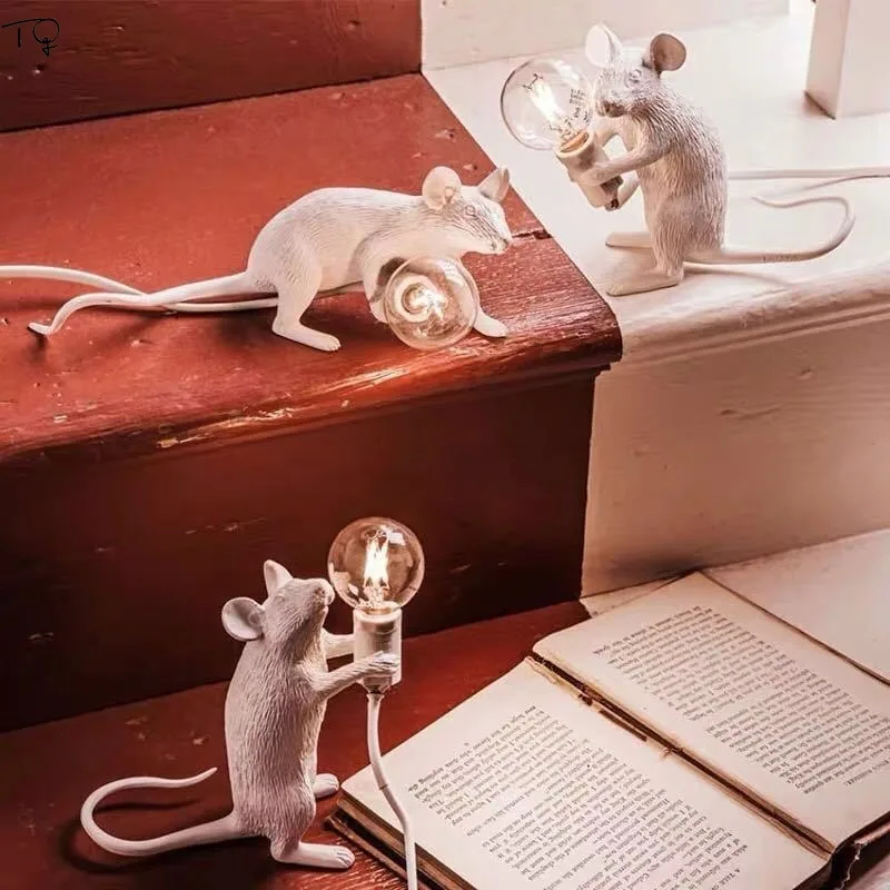 Nordic Modern Animal Resin Mouse Lamp Cute Lovely Led Desk Lamp Living Room Dining Room Bedroom Sto