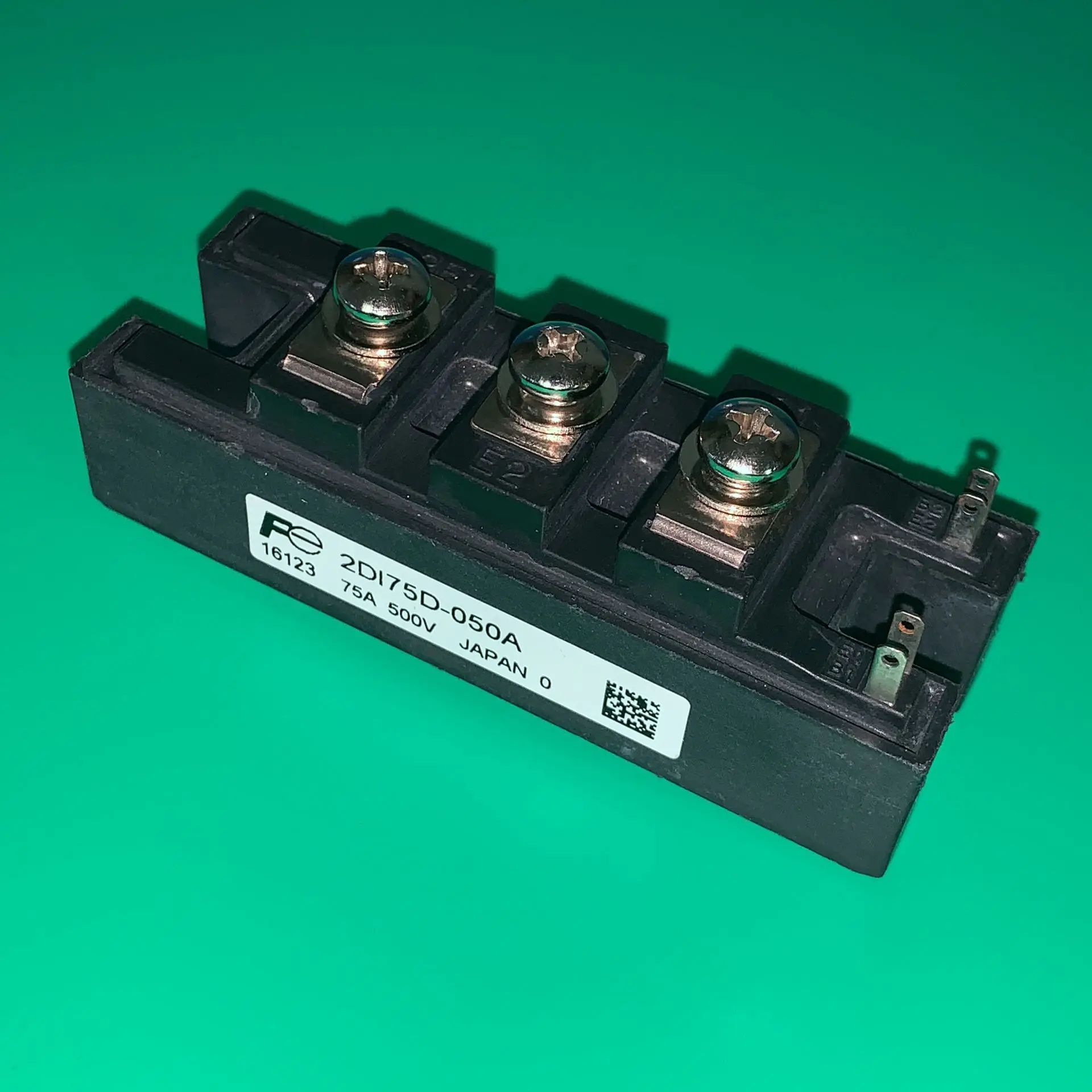 2DI75D-050A с изолированным затвором (IGBT) 2DI75 D-050A 75A 500V 2DI 75D-050A модуль транзистора