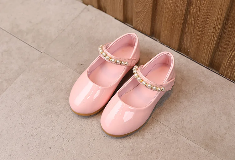 20066584971_2067024571