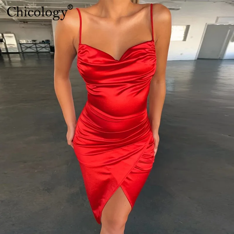 Женское атласное платье-миди Chicology с открытой спиной на шнуровке тонком ремешке