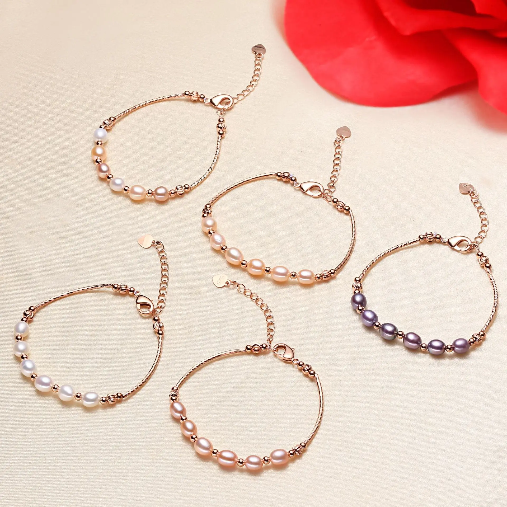 Braccialetti Di Filo Di Gioielli Di Perle Eleganti Di Moda Per Donne Ragazze Piccole Perle Di Riso Barocche Braccialetti Di Perle D'Acqua Dolce Natura