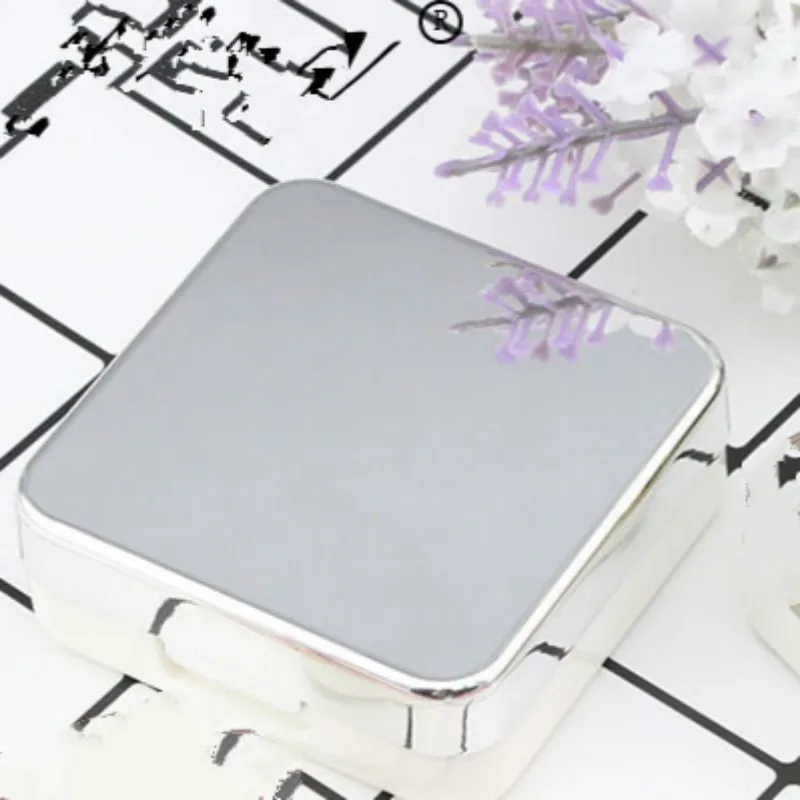 silver Colored Contact Lens Case With Mirror Simple Double Storage Box Travel Kit Box Contact Lens Container Plating mirror - Цвет: silver