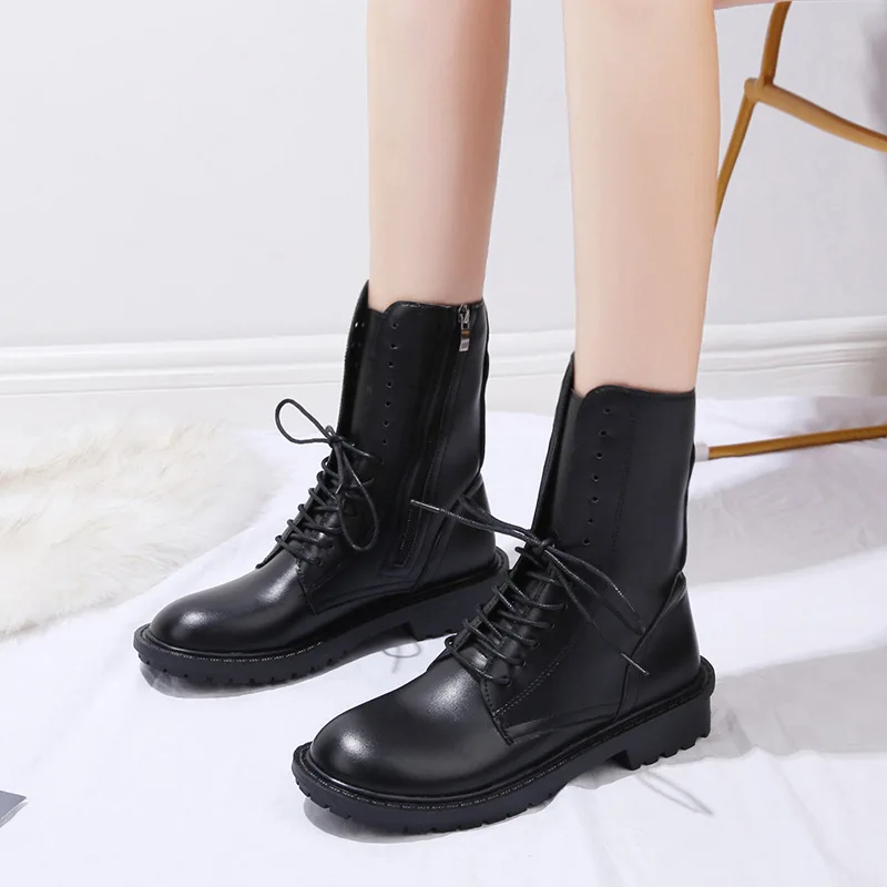 

Martin Boots Women's British-Style inside And Hight-top Autumn & Winter plus Velvet Semi-high Heeled Handsome Chunky-Heel Black