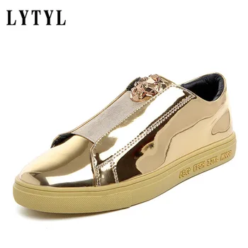 

2020 Sneakers Men Loafer Casual Flats Spring Summer Men Oxfords Lace Up Leisure All Student Patent Leather Men Shoes D-05