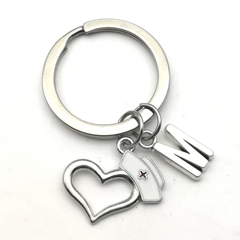 

2020 Love Heart Nurse Cap 26 Letter Keychain Creative Personality Red Cross Prayer Souvenir Nurse Doctor Fashion Graduation Gift
