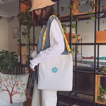 

Canvas Bag Women's College Student Class Tuition Package INS Crossbody Bag Double-Sided Flower Literature And Art Canvas Bag