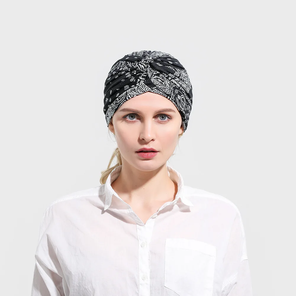 

Solid Paisley Print Cotton Head Cap hijab European American Men Women Golden India hijab scarf