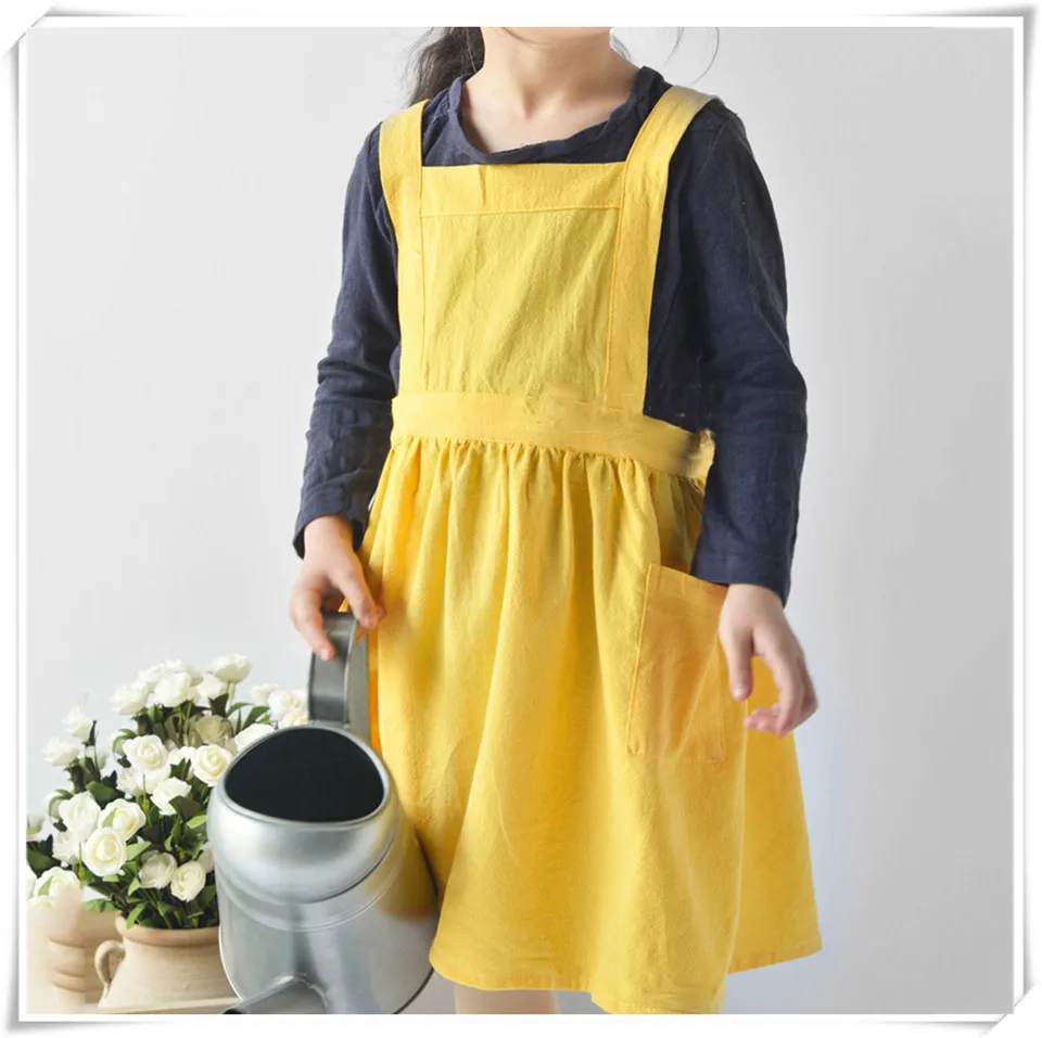 child apron A YELLOW
