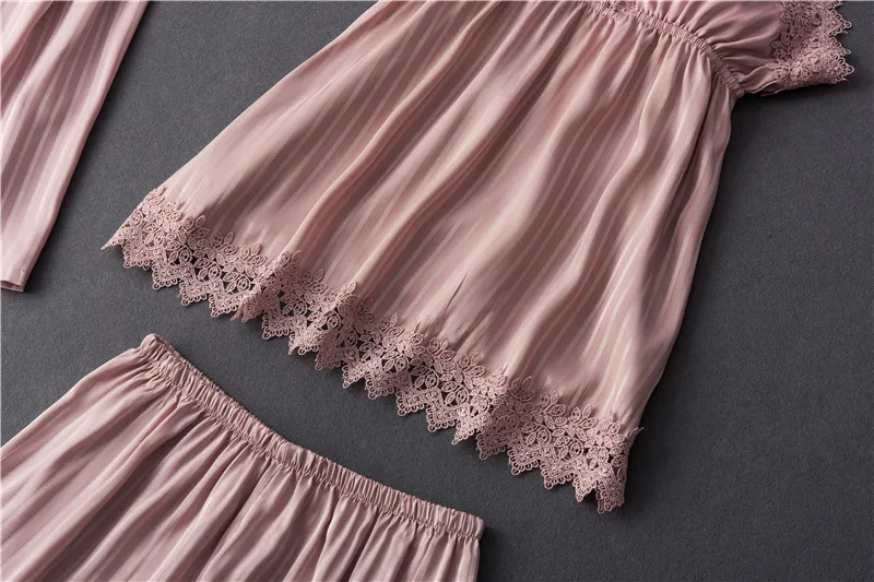 18880033612_1061836450