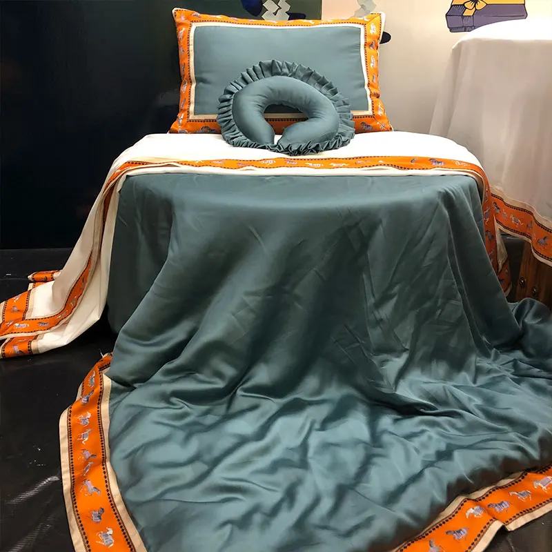 

Light Luxury Design Bed Cover Summer Blanket Quilt Cover Bed Cover Beauty Salon And Other Occasions Simple Fashion Style
