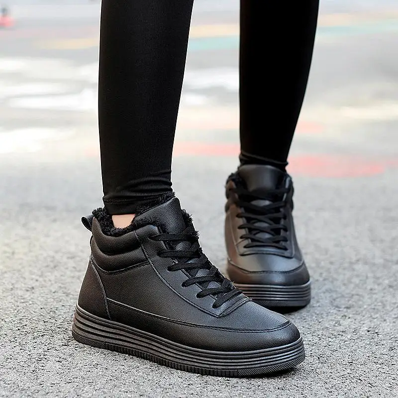 Зимние кроссовки; женская теплая обувь на меху со шнуровкой; женская повседневная обувь; высокие кроссовки; цвет черный, белый; кроссовки на платформе; женская обувь из искусственной кожи - Цвет: black