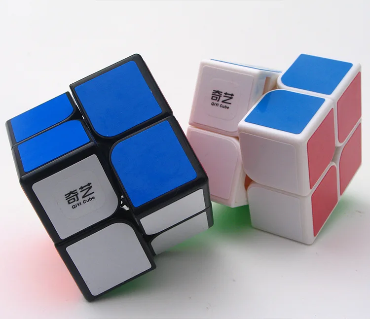QiYi QiDi 2x2 скоростной куб твист Черный Белый Qiyi обучающая игрушка обучающая Голова Прямая