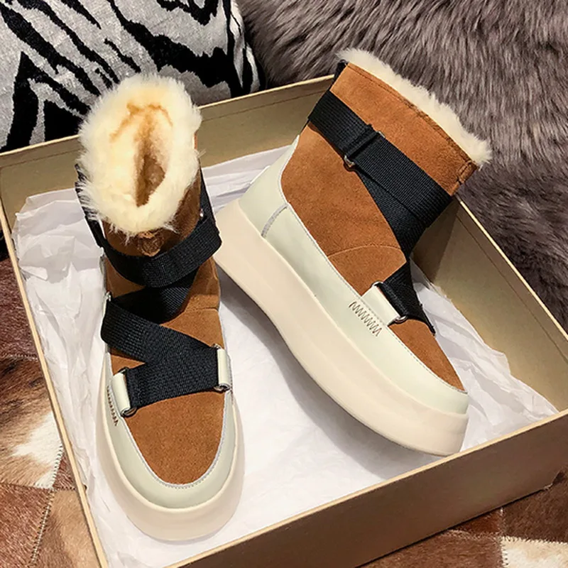 snow boots trendy