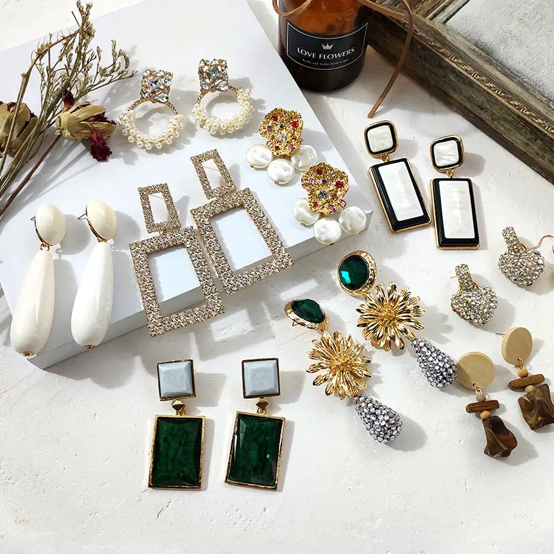 Flatfoosie Bohemian Sun Flower Drop Earrings for Women Fashion Jewelry Geometric Square Shiny Crystal Dangle Statement Earrings