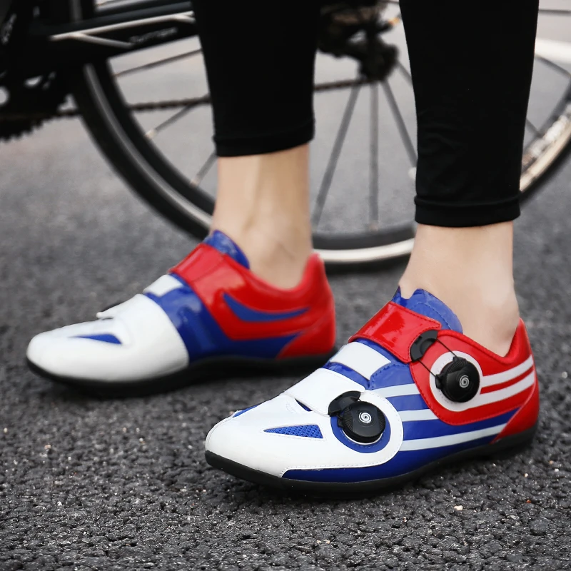 Men's Running Shoes Trend Sneakers Rubber Breathable Lace-Up Comfortable Overseas Explosion Riding Shoes Adult Casual Shoes