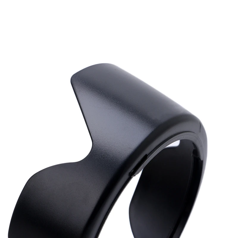 

EW-73B Camera Lens Hood For Canon EF-S 18-135mm F3.5-5.6 IS