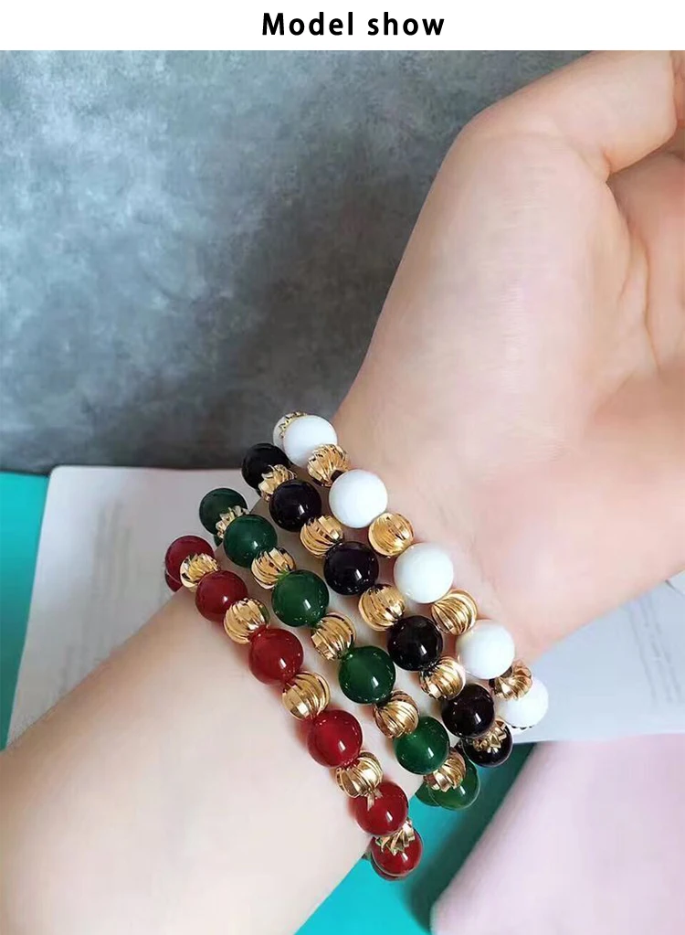 3672500318_1360495613