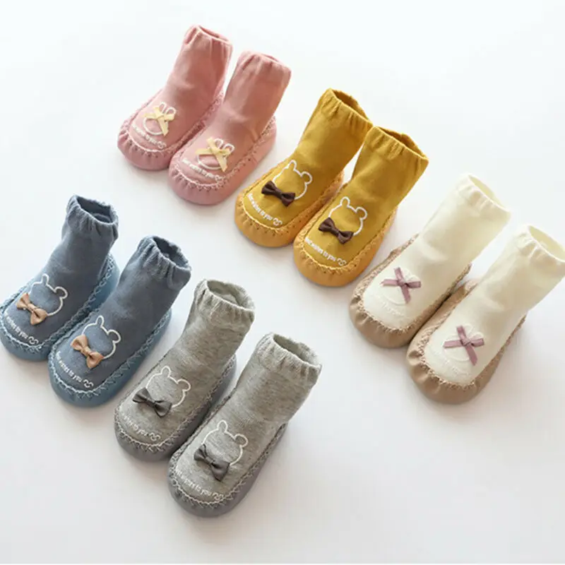 Коллекция года, брендовые носки для малышей милые Нескользящие хлопковые носки-тапочки с рисунком для малышей детская обувь, Тапочки шерстяные носки с бантом