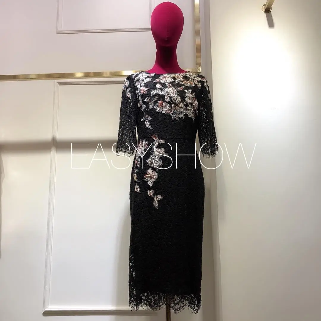 

1017High-end Customized Lace Is Not Ordinary Lace. We Have Customized This Embroidery, So It Takes A Lot Of Time
