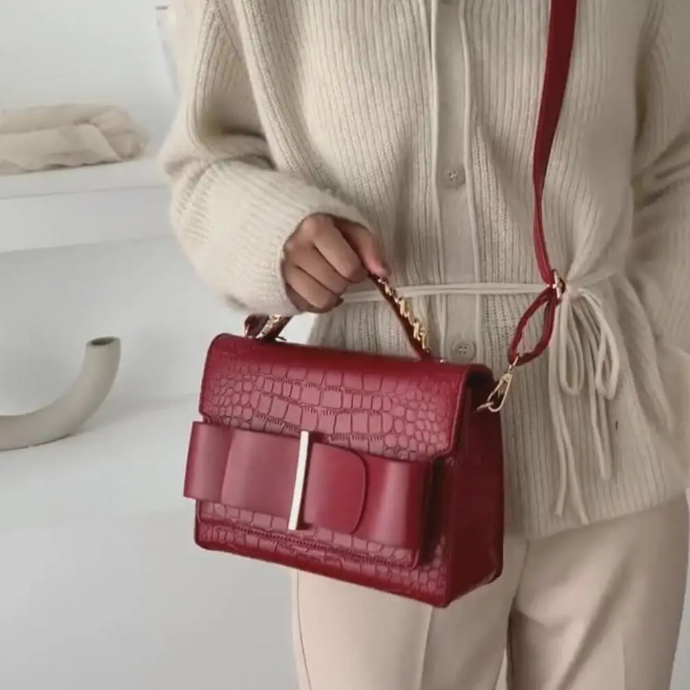 

Vintage Fashion Female Tote bag 2019 New High Quality Leather Women's Designer Handbag Crocodile pattern Shoulder Messenger Bag