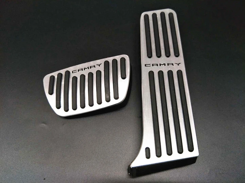 Car pedals For Toyota Camry Accelerator Pedal Brake Pedal Footrest Pedal - Название цвета: Серебристый
