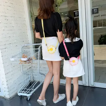 

New Style Women's Bags Small Daisy Soft Silicone Shoulder Messenger Bags Cute Round Zipper Fashion Portable Handbag and Purses