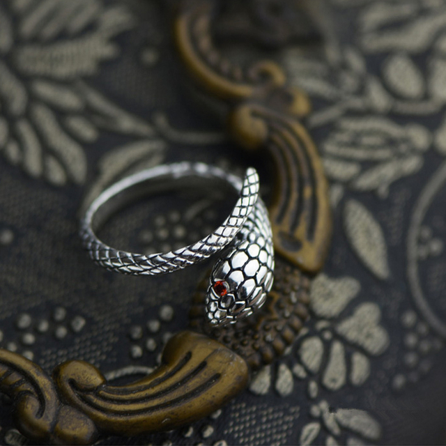 2020 New Hip Hop Punk Silver Colour Wave Bend  Snake Metal Vintage Finger Ring for Cool Women Girls Jewelry Gifts