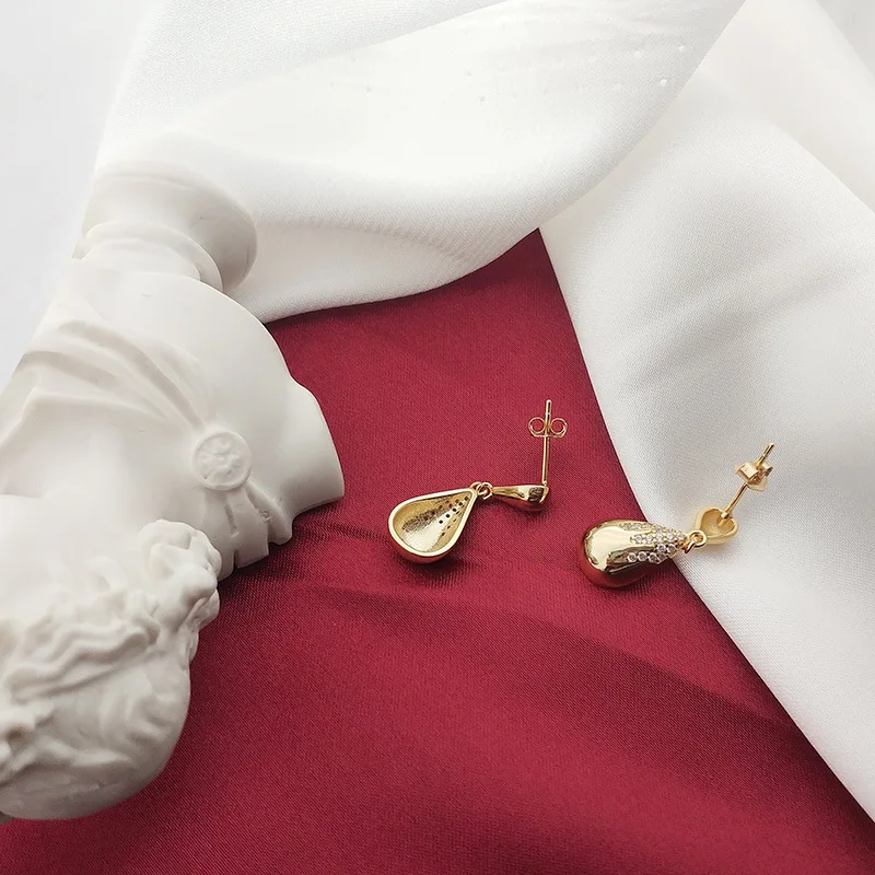 12123040089_31162927