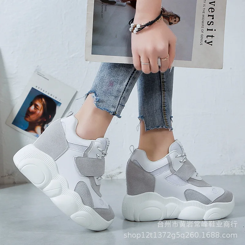 

Casual Shoes Women's 019 New Style Thick Bottomed Dad Shoes Student INS Super Fire Sports Soft Leather Wear-Resistant in Elevato