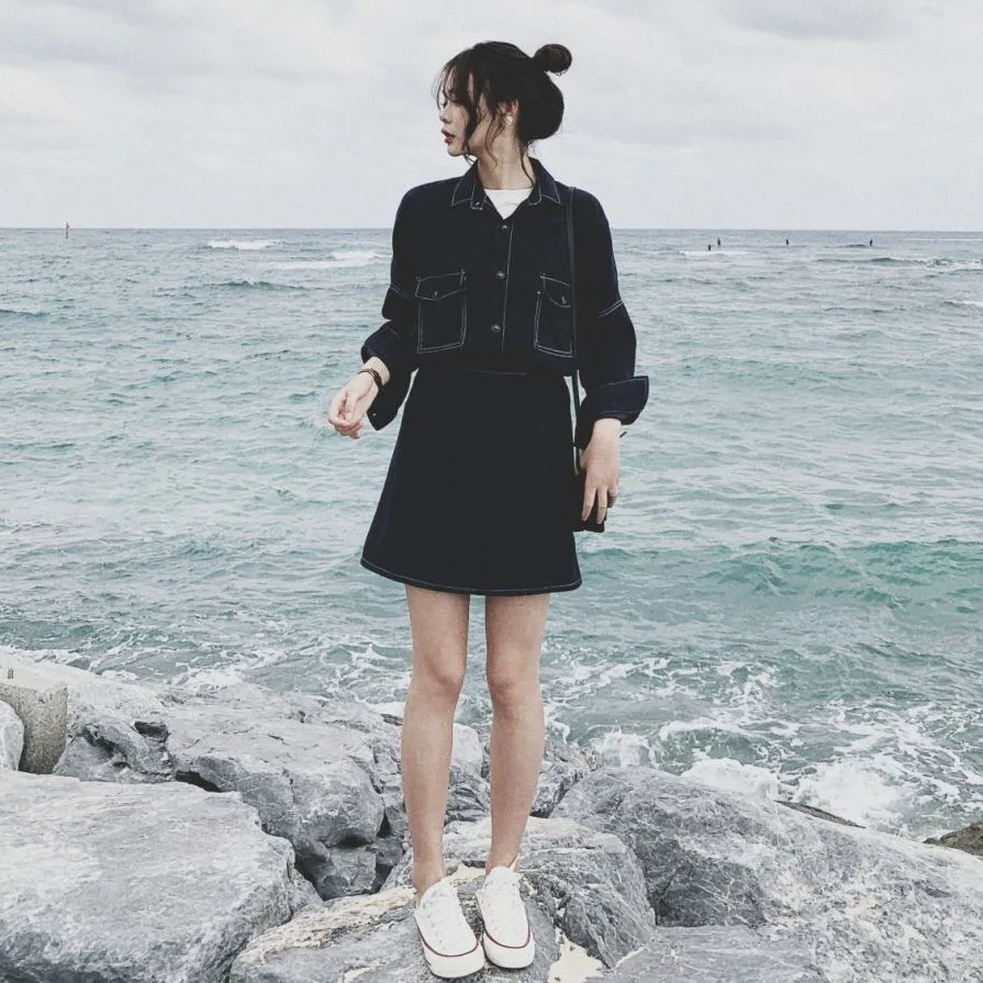 

Photo Shoot CHIC Navy Short Fold-down Collar Single Breasted Open Wire Jeans Coat Women's A- line Skirt Two-Piece Set