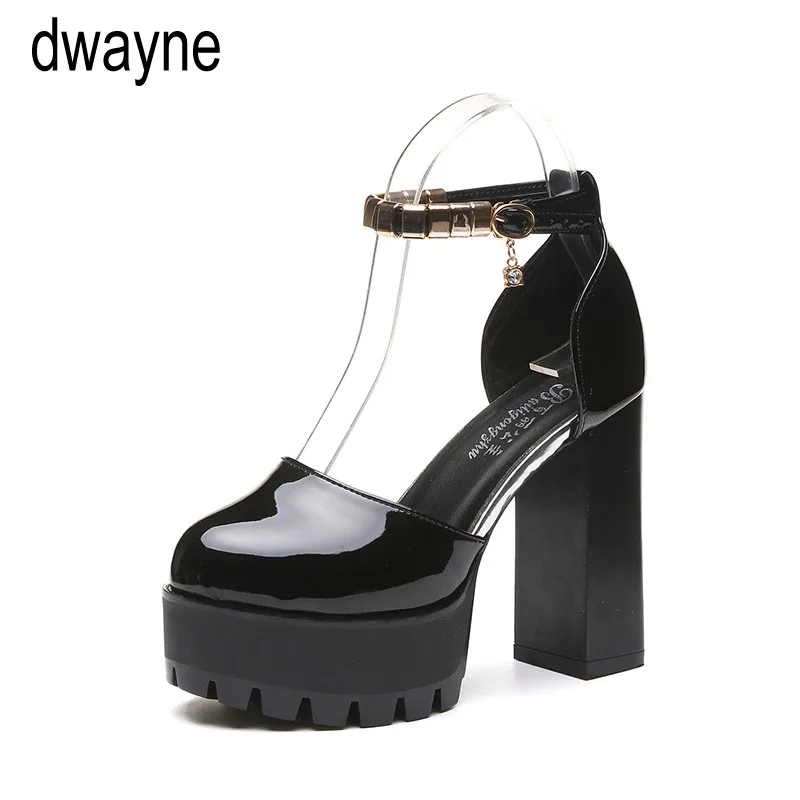 Блестящие женские дизайнерские туфли привлекательные на высоком каблуке и