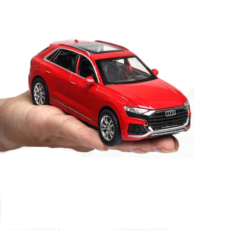 Имитация сплава SUV детские игрушки оттяните назад звук и световые звуковые эффекты модель автомобиля украшения дети мальчик игрушка подарок