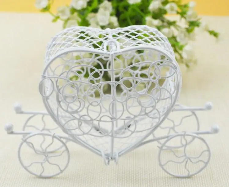 

Iron Carriage White Color Wedding Favor Box Party Gift Favor Candy Box 100pcs Wholesale
