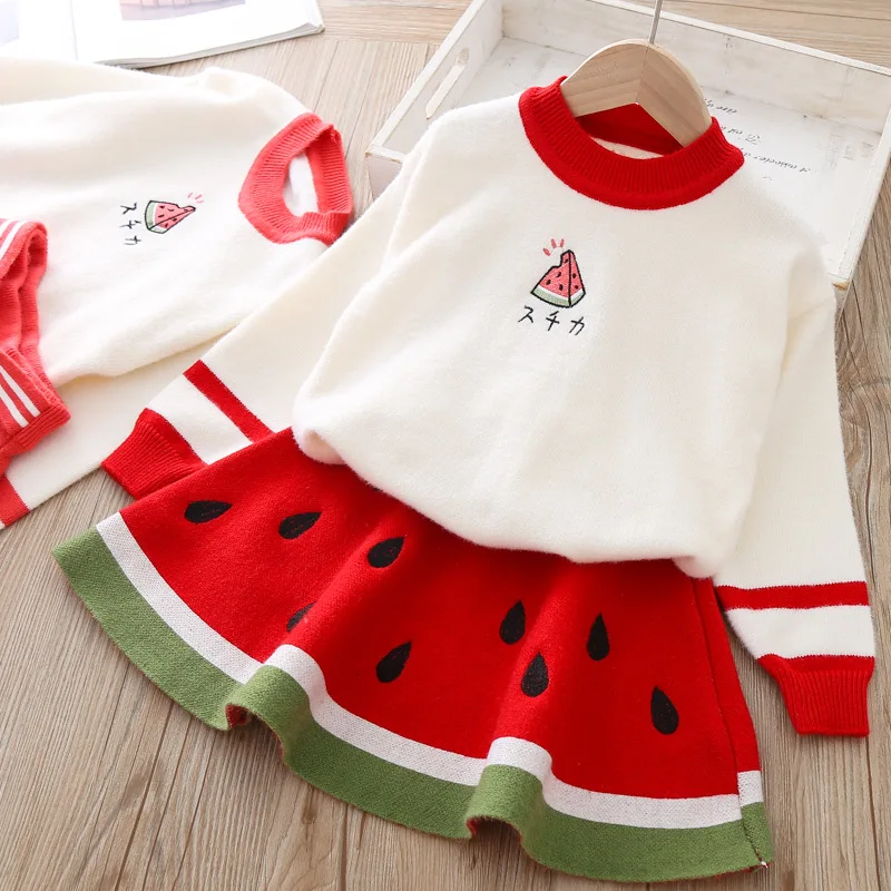 

Japanese Style Autumn And Winter Baby Girls Children Watermelon Embroidered Mink Cashmere Sweater Pleated Skirt Set 2830