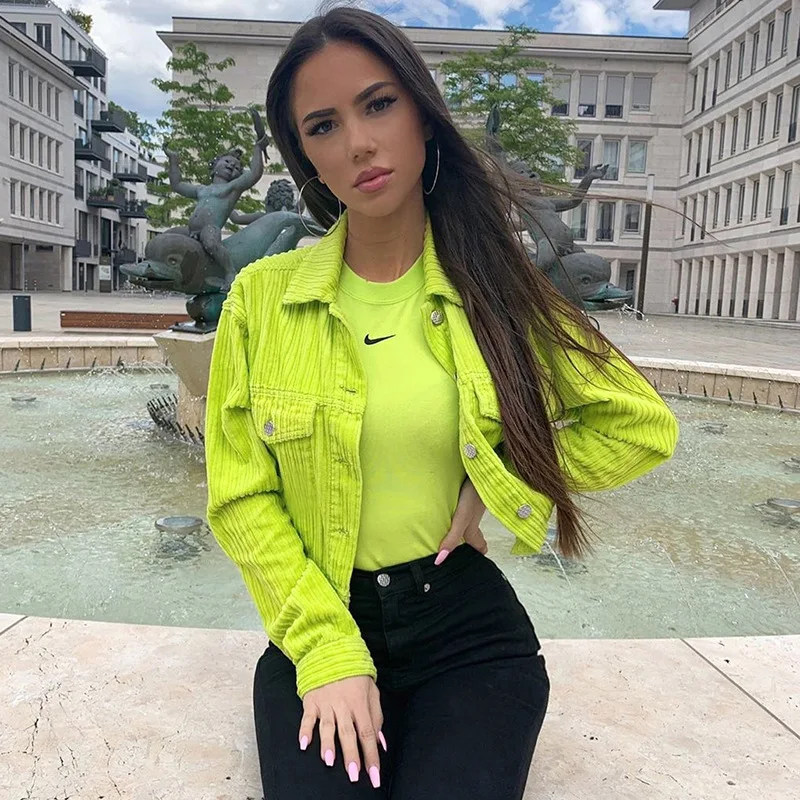 11902617880_1992208469