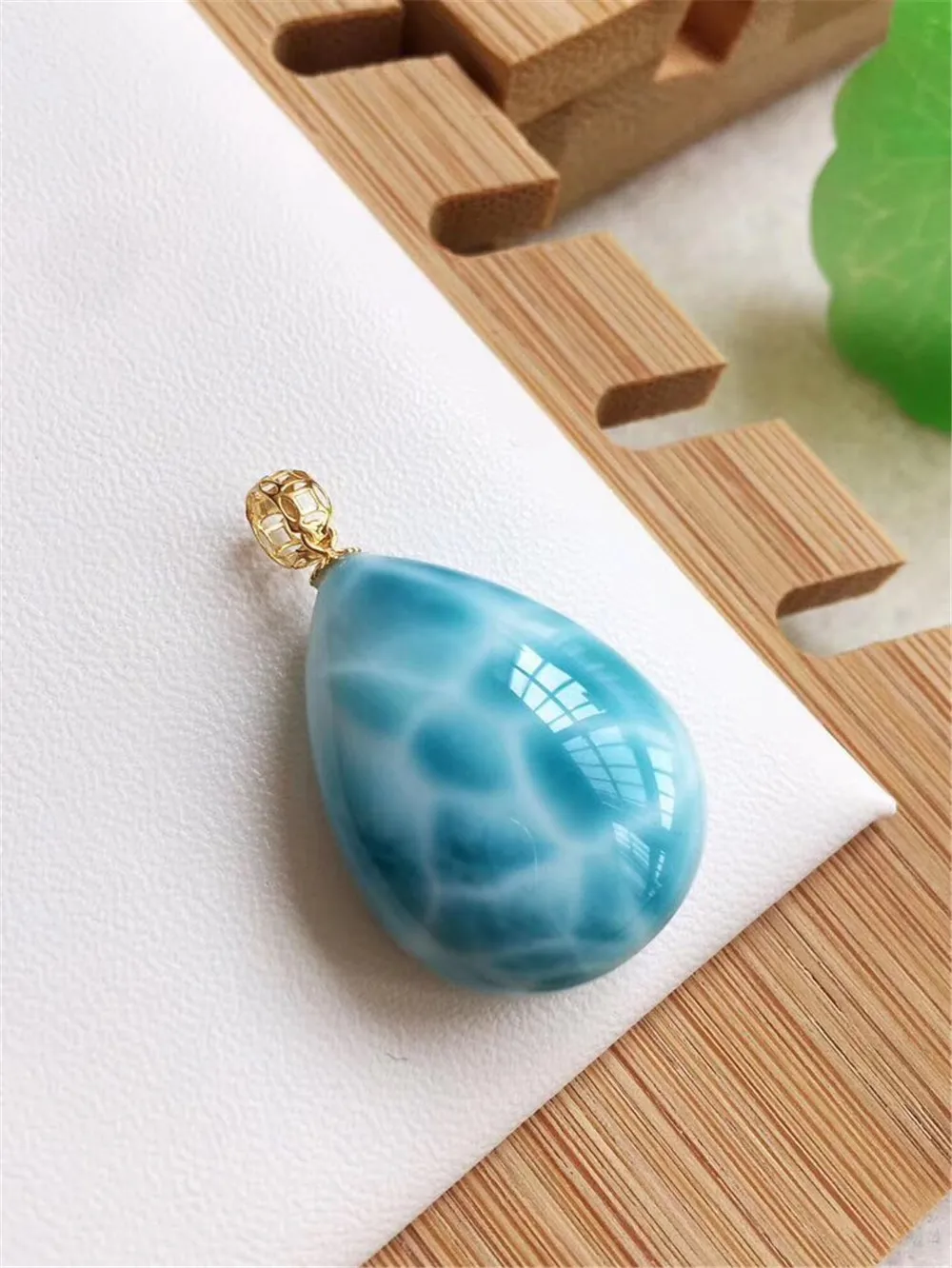 

Genuine Natural Blue Larimar Pendant Jewelry For Woman Man 18K Gold Dominica Crystal 25x17x10mm Beads Water Pattern Stone AAAAA