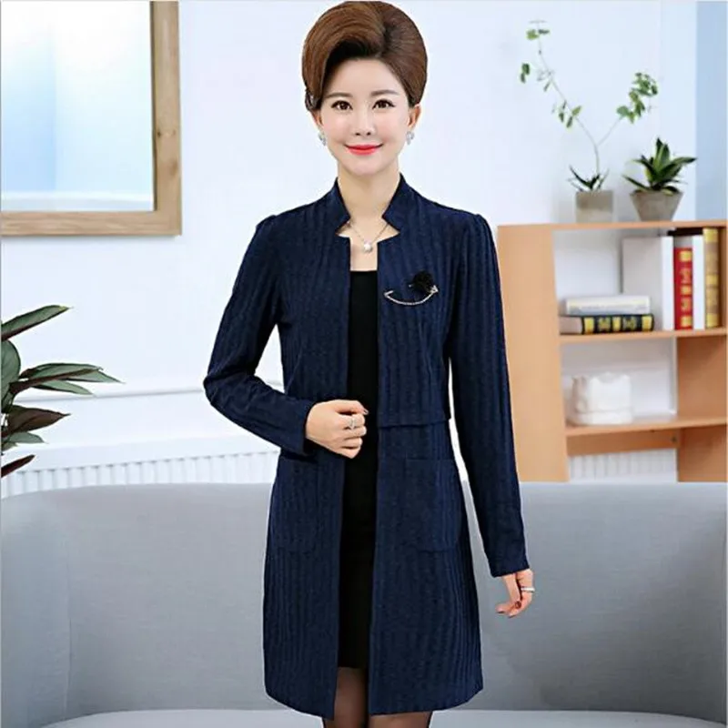Plus size 5XL Women Knit Cardigan Coats New Middle-aged Clothes Autumn Windbreaker Female Casual Tops Medium Long Outwear QV428