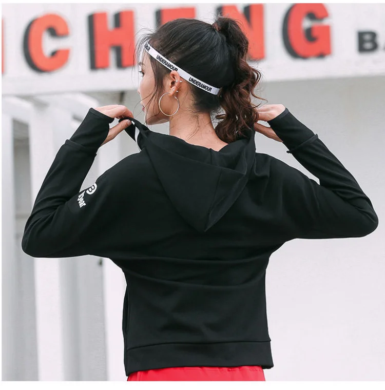 women-running-jackets_06