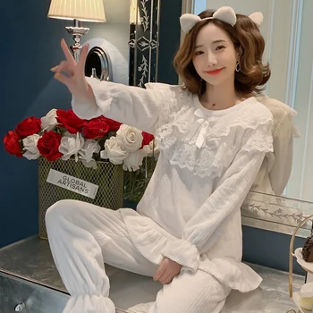 

2020 Winter Long Sleeve Thick Warm Flannel Pajama Sets for Women Cute Lace Princess Coral Velvet Sleepwear Suit Homewear Clothes