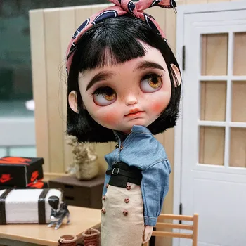 

neo Blyth Doll NBL 1/6 BJD Customized blyth,big eyes doll makeup Ball Jointed Doll with wig with Sleep eyes Retro girl t05