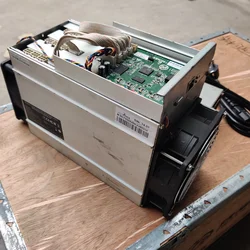 AntMiner S9J 14.5T d'occasion, avec PSU Bitcoin BTC BCH Miner mieux que Antminer S9J 14.5t 14t S9 SE S11 S15 S17 T9 + T15 T17 