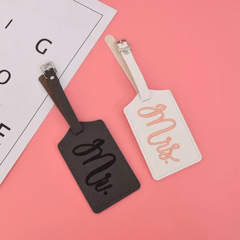 suitcase luggage tags