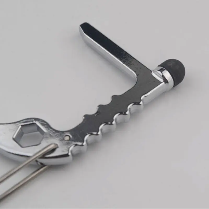 чистка ключей. чистка ключей. Hand opening the door. чистка ключей. чистка ключей.