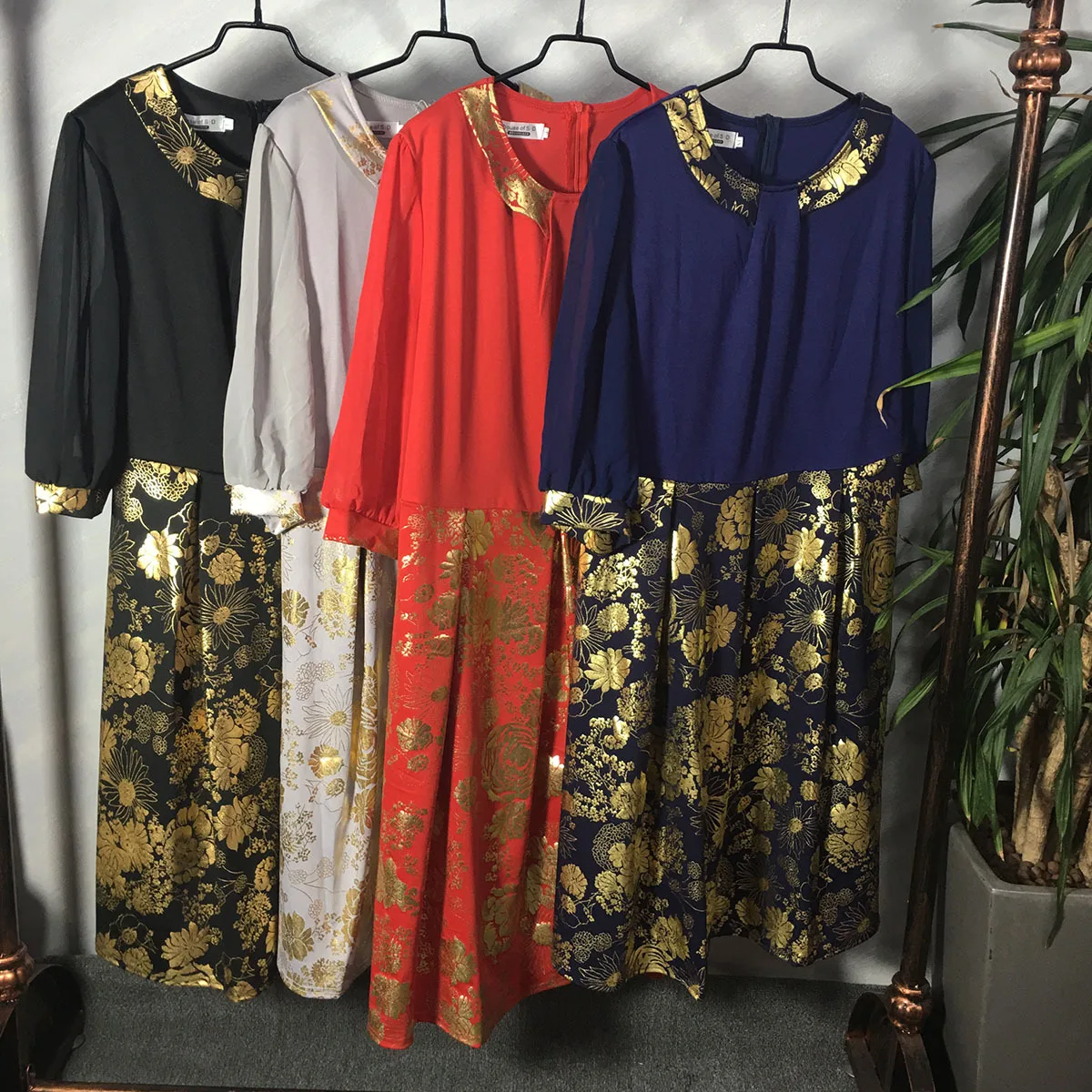 Cross-Border Sales of Small Floral Bronzing Upscale xue fang xiu Waist Hugging a-Style Hemline with Golden Large Waistband Dress
