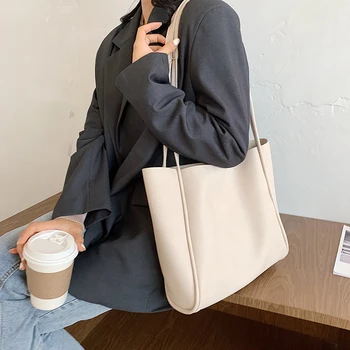 

High Capacity Designer PU Leather Shoulder Bag for Women 2020 Women's Winter Trend Large Handbags SWDF Branded Trending Hand Bag