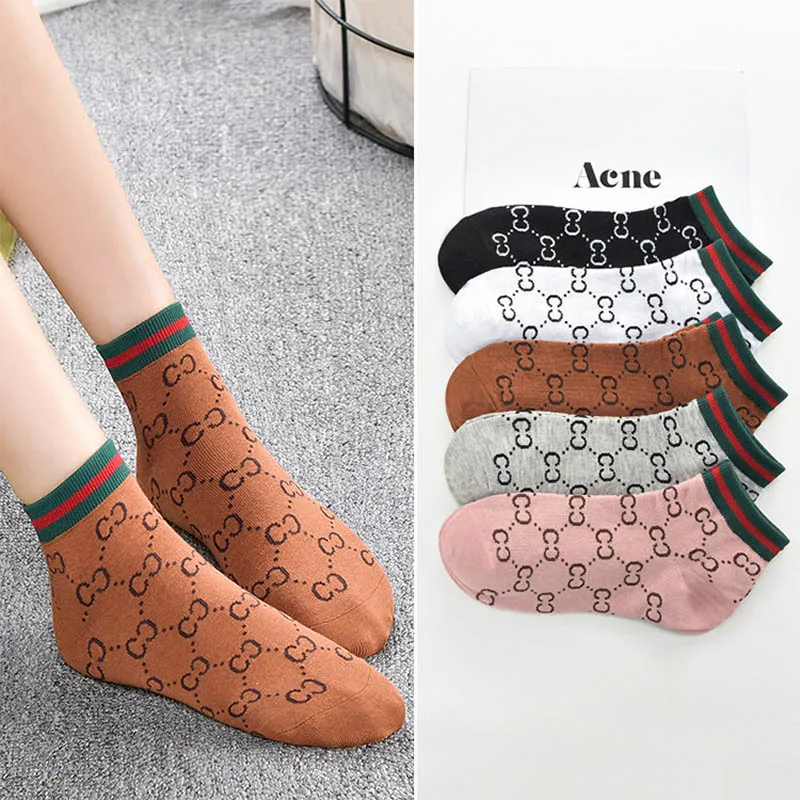 

New letters cotton women socks sports and leisure running socks cute funny Japanese and Korean couples striped socks