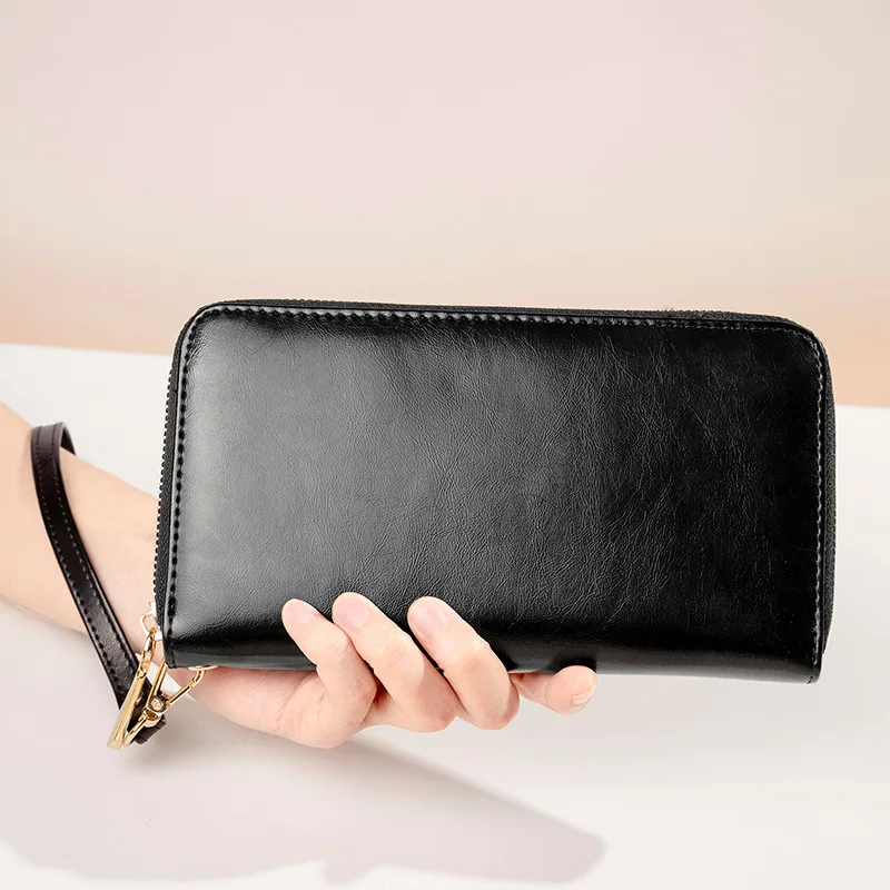 Oil Wax Skin Retro Long Wallet Large Capacity Hand Bag Multi-function Mobile Phone Bag 36 Anti-theft Swipe Card Bag