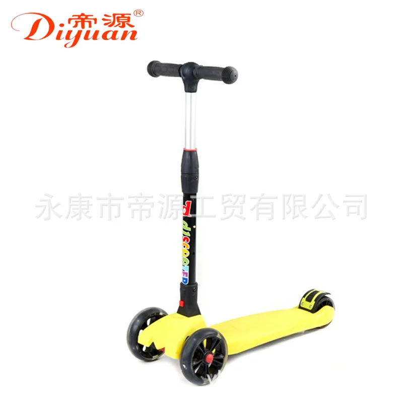 

Children Scooter 2-3-6-8-Year-Old Feet Frog Scissors Four Wheel Activity Gift Sway Ceremony Yo Gift Car