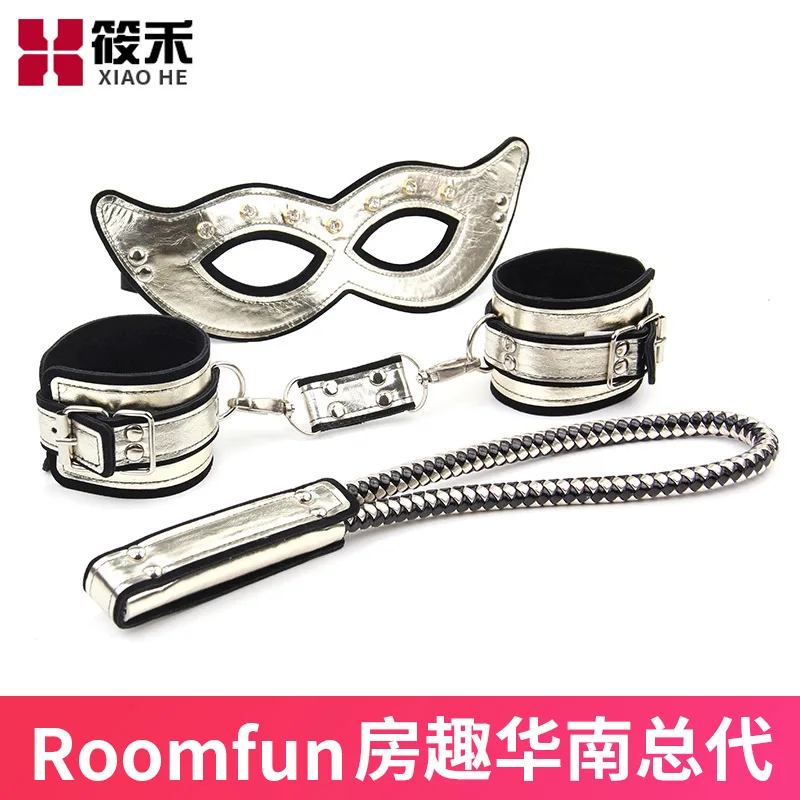 

Roomfun Room Fun Adult Products Passion Game Props Queen 3-in-1 Bundled Goggle Set Fun Flirting